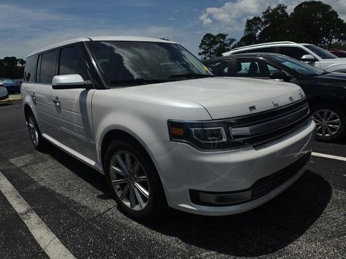 White Platinum Clearcoat Metallic 2019 Ford Flex Limited