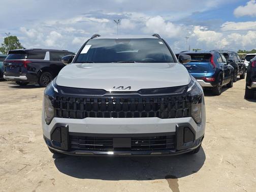Wolf Gray 2026 Kia Sportage X-Line