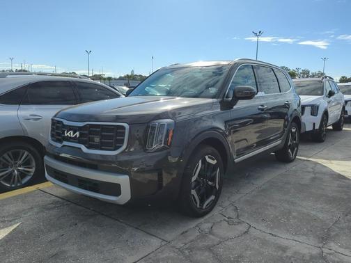 2025 Kia Telluride S