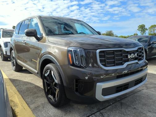 2025 Kia Telluride S