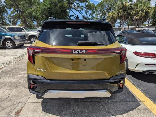 2024 Kia Seltos S