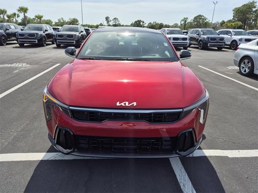 2025 Kia K4 GT-Line