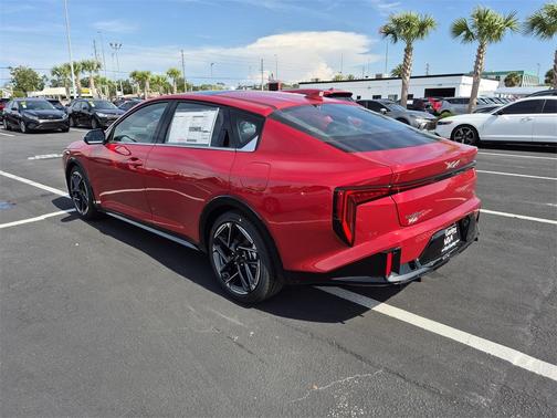 2025 Kia K4 GT-Line