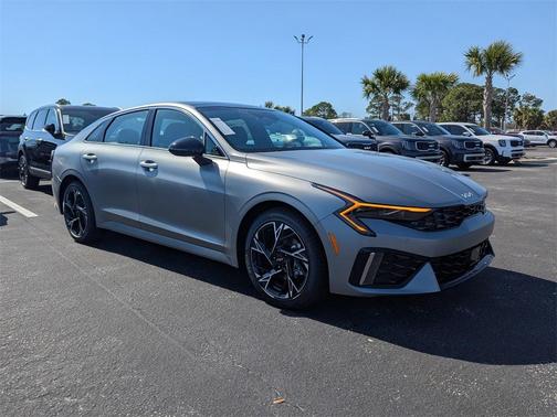 2025 Kia K5 GT-Line