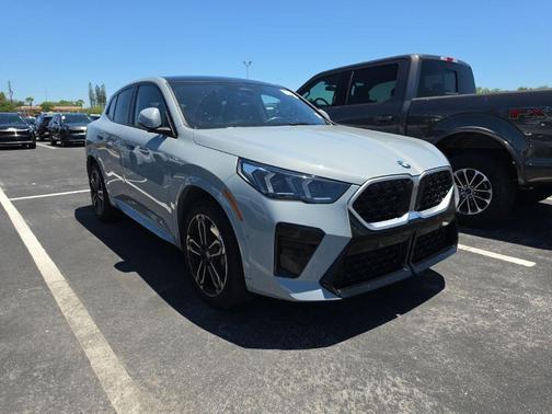 Gray Metallic 2025 BMW X2 xDrive28i