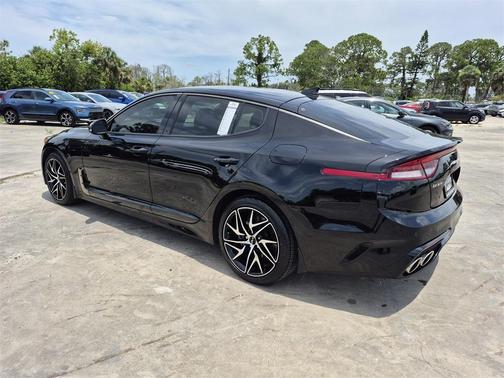 2023 Kia Stinger GT-Line