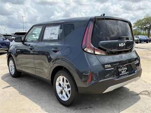 2025 Kia Soul S