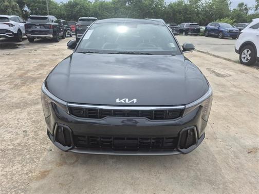 2025 Kia K4 GT-Line Turbo