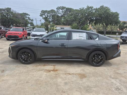 2025 Kia K4 GT-Line Turbo