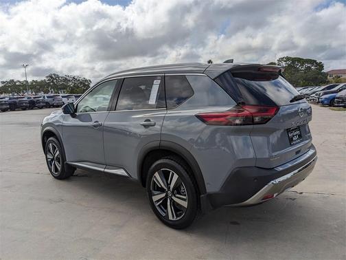2021 Nissan Rogue Platinum