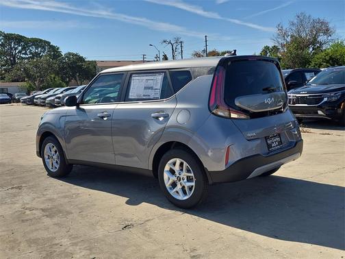 2025 Kia Soul LX