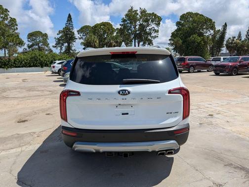 Snow White Pearl 2020 Kia Telluride EX