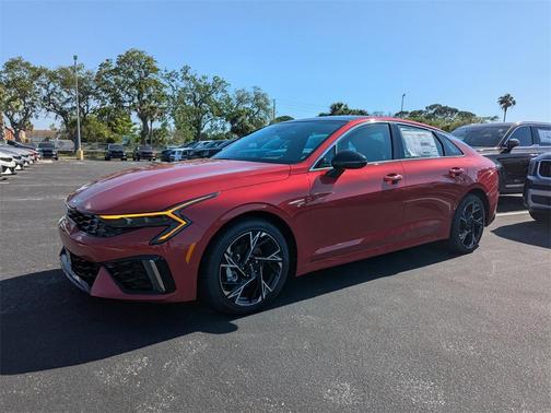 2025 Kia K5 GT-Line