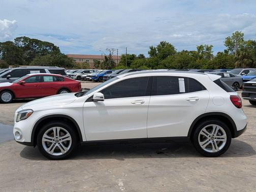 Polar White 2019 Mercedes-Benz GLA 250 Base