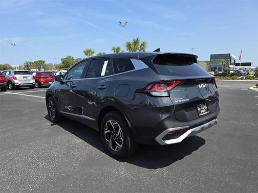 2024 Kia Sportage LX