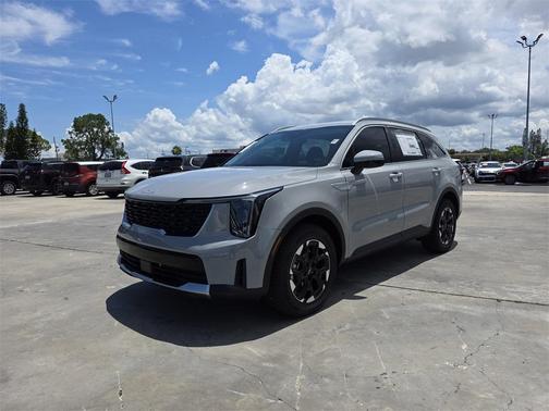 2025 Kia Sorento S