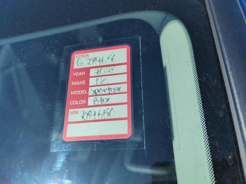 2025 Kia Sportage EX