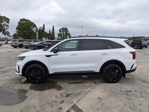 2023 Kia Sorento SX
