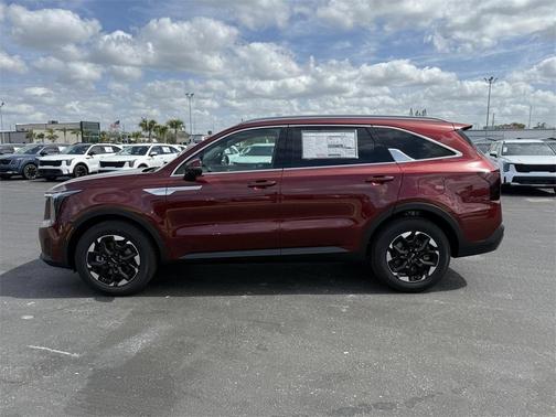 2025 Kia Sorento S