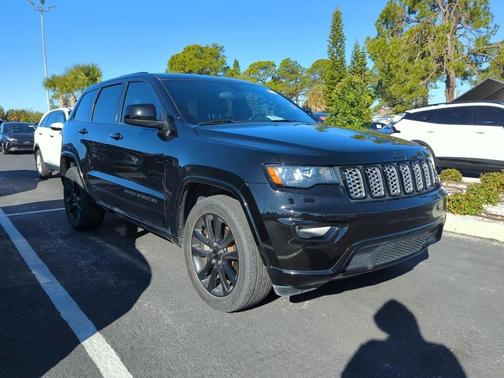 2021 Jeep Grand Cherokee Laredo X