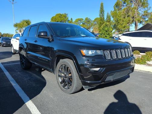 2021 Jeep Grand Cherokee Laredo X