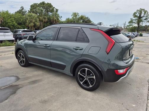 2025 Kia Niro EX