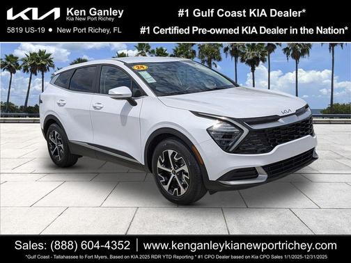 Glacial White Pearl 2024 Kia Sportage EX