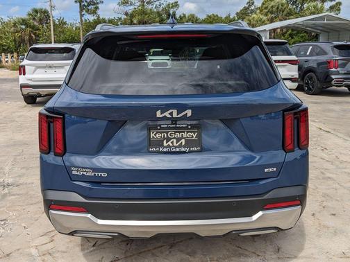 Midnight Black 2025 Kia Sorento EX