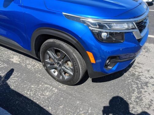 2022 Kia Seltos S