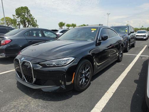 Black Sapphire Metallic 2024 BMW i4 Gran Coupe eDrive35