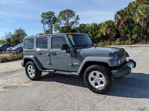 2014 Jeep Wrangler Unlimited Sahara