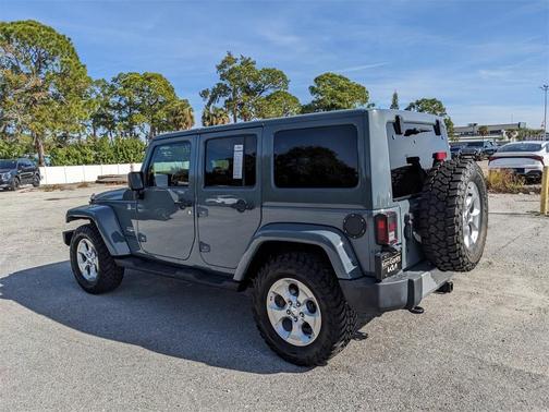 2014 Jeep Wrangler Unlimited Sahara