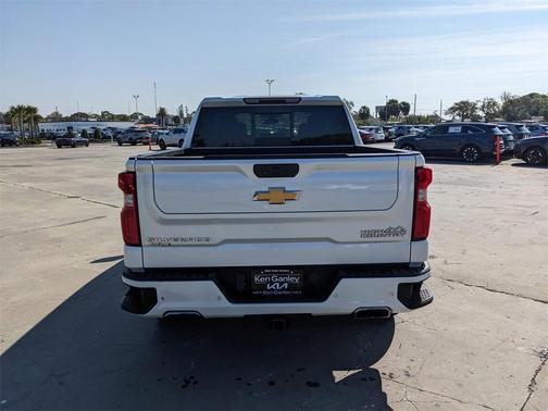 2022 Chevrolet Silverado 1500 Limited High Country