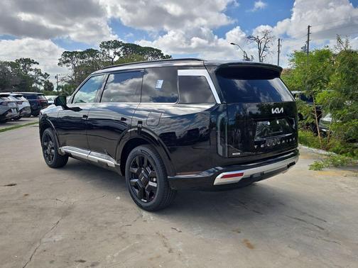 Ebony Black 2027 Kia Telluride SX