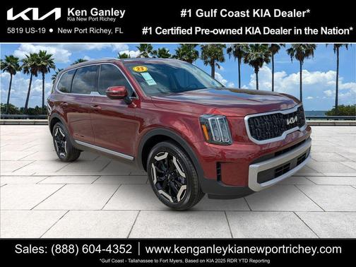 Red 2023 Kia Telluride EX