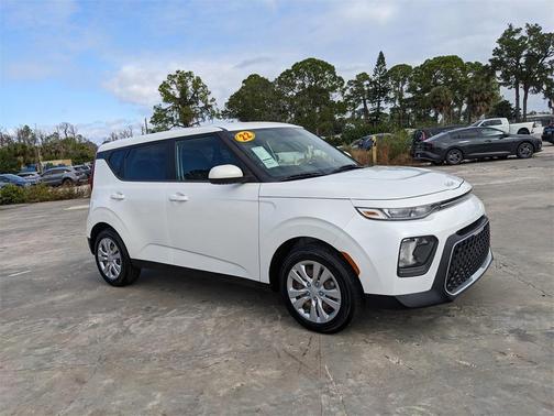 2022 Kia Soul LX