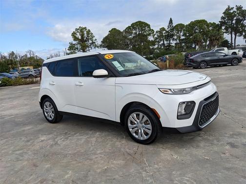 2022 Kia Soul LX