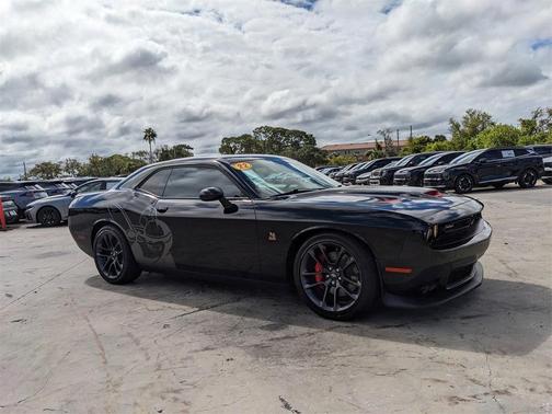 2022 Dodge Challenger R/T Scat Pack