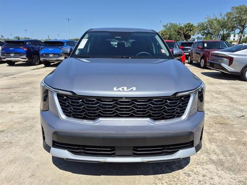 2025 Kia Sorento LX