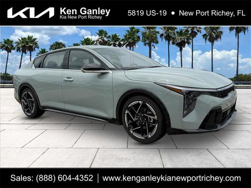2025 Kia K4 GT-Line