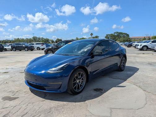 Blue 2023 Tesla Model 3 Base