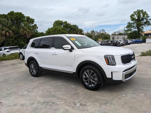2024 Kia Telluride LX