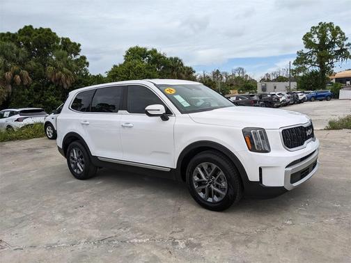 2024 Kia Telluride LX
