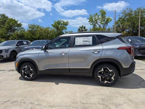 Steel Gray 2026 Kia Seltos S