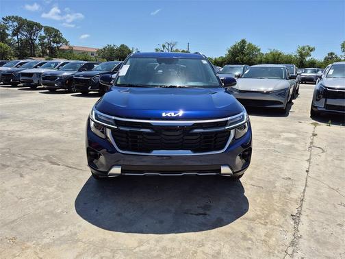 2025 Kia Seltos EX