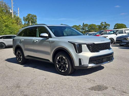Ivory Silver 2026 Kia Sorento S