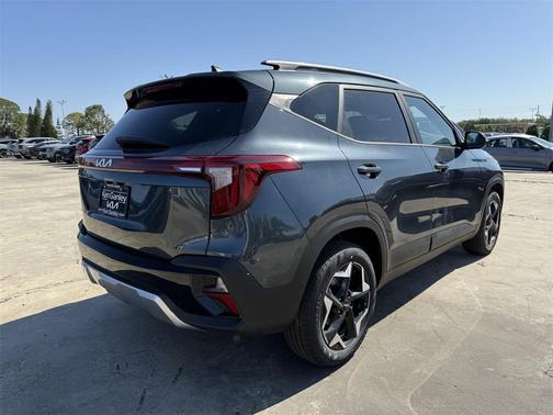 2025 Kia Seltos S