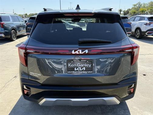 2025 Kia Seltos S
