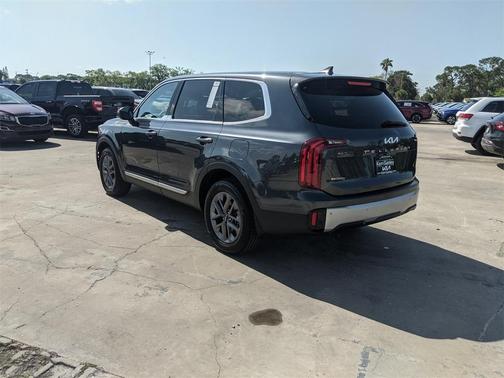 2024 Kia Telluride LX