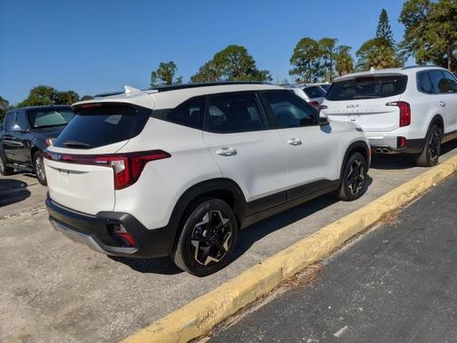 2025 Kia Seltos S